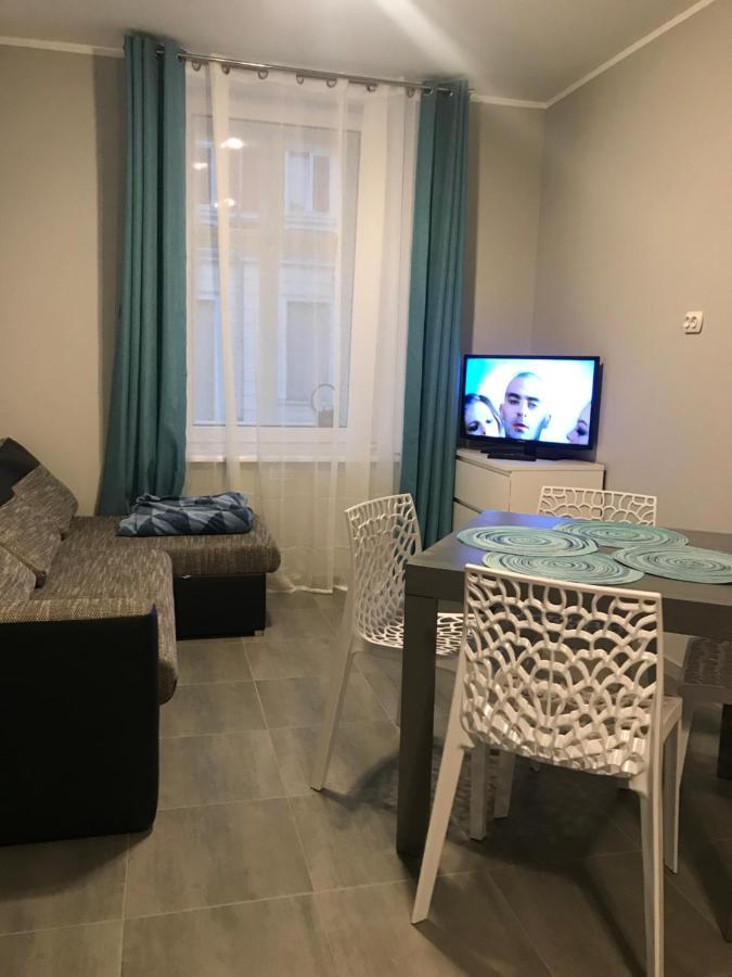 Apartament C18 Jelenia Gora Exterior photo