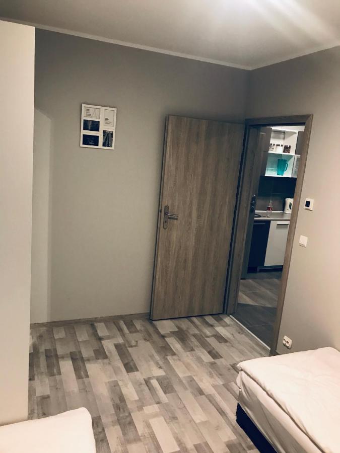 Apartament C18 Jelenia Gora Exterior photo